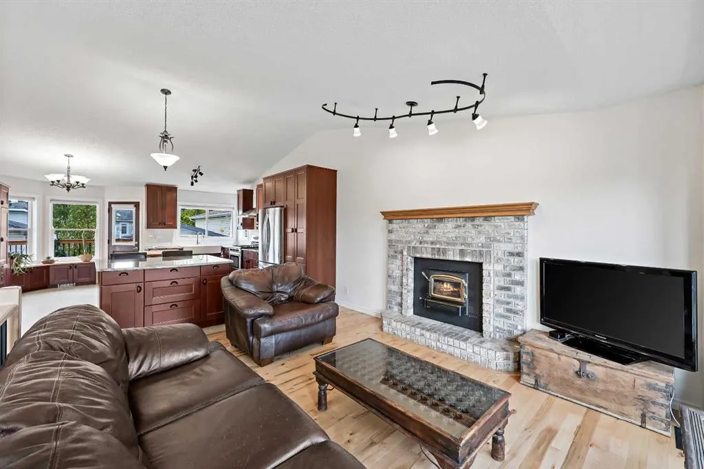 87 Quigley Drive