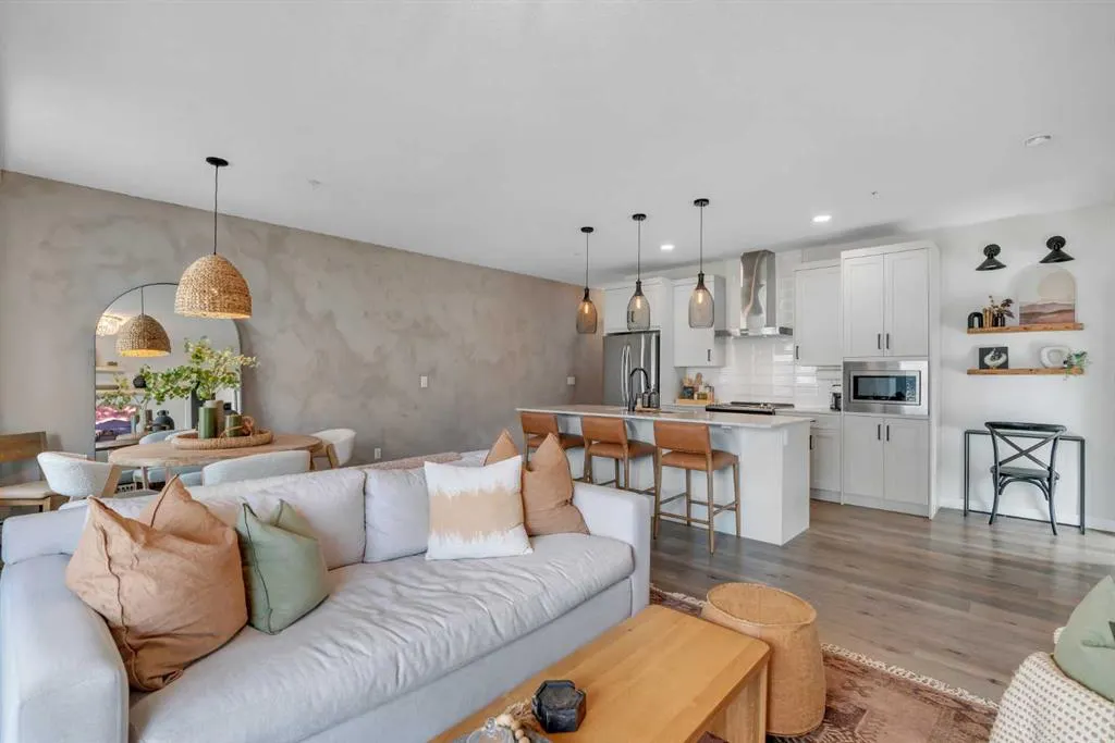 200 Auburn Meadows Common SE, #114