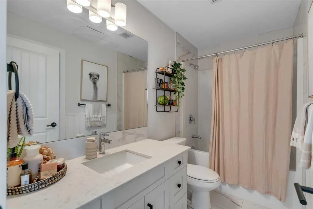 200 Auburn Meadows Common SE, #114