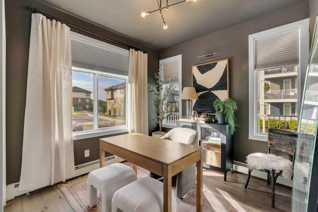200 Auburn Meadows Common SE, #114