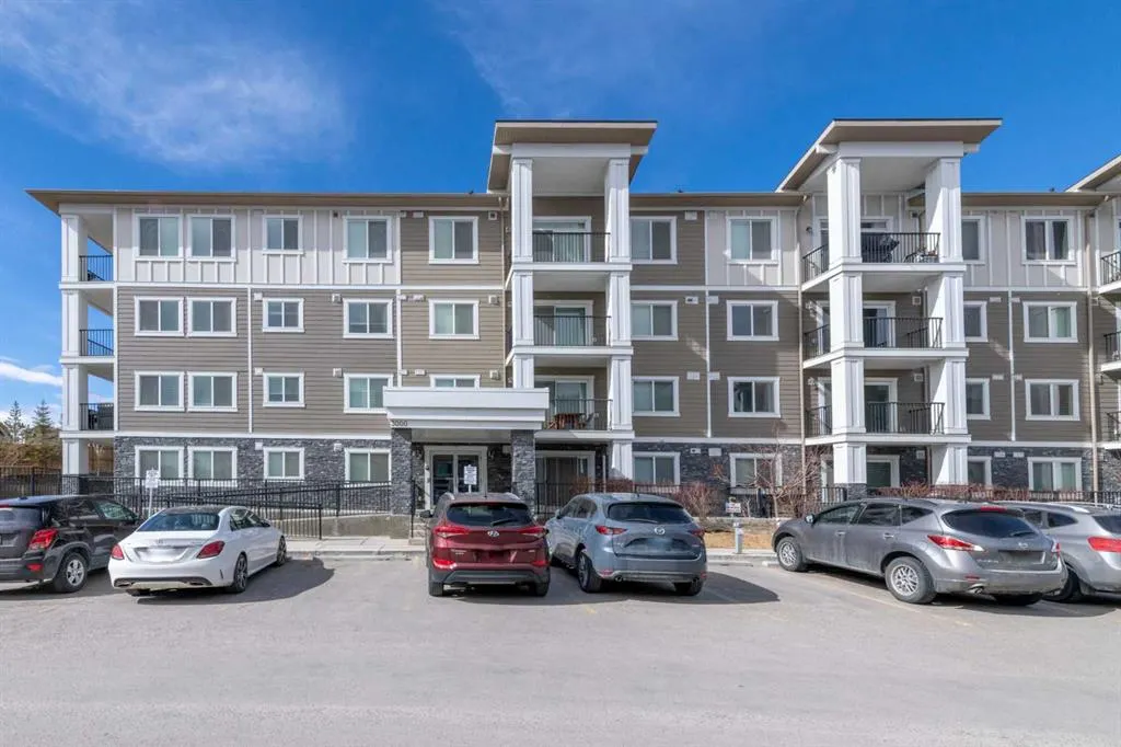 450 Sage Valley Drive NW, #3205