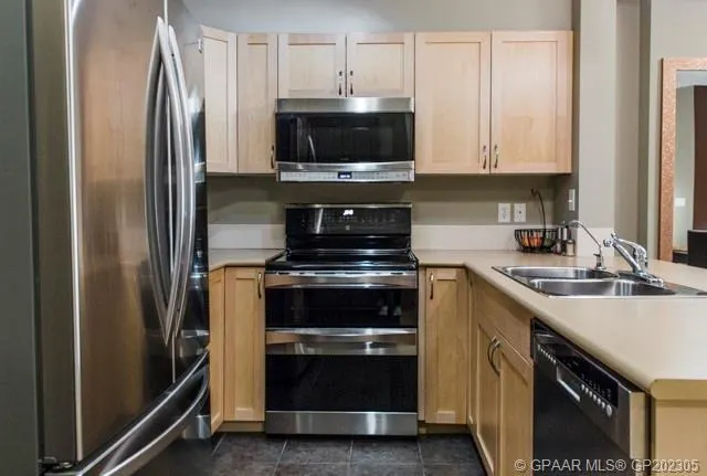 12310 102 Street, #316