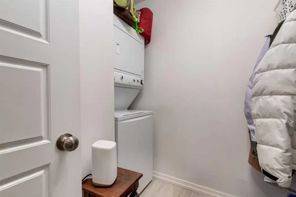 207 Sunset Drive, #109
