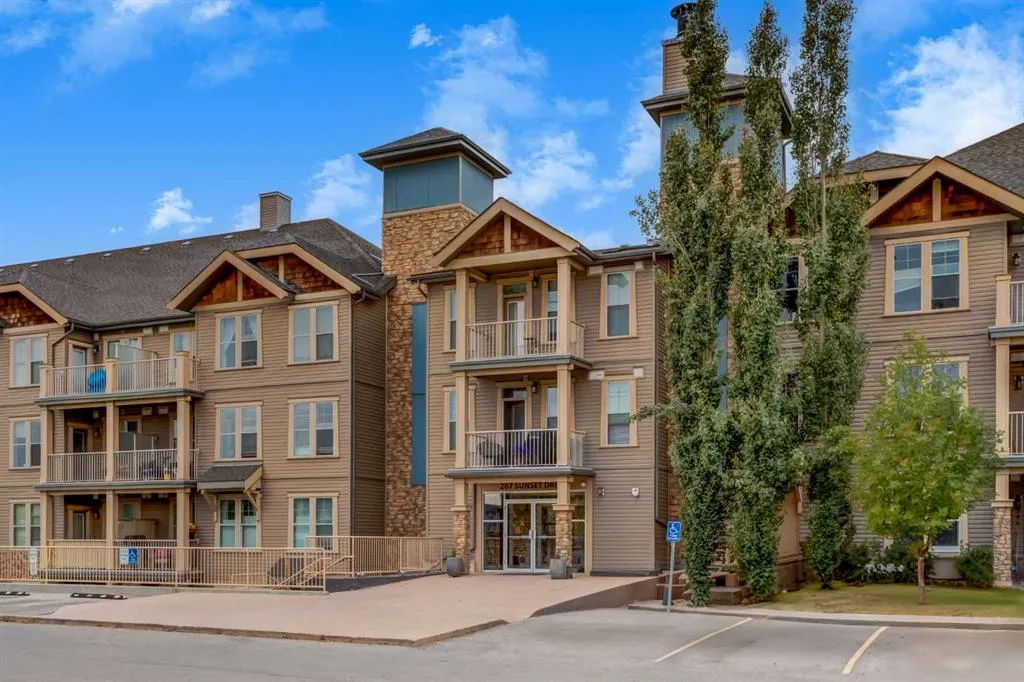 207 Sunset Drive, #109