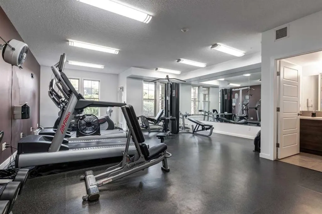 207 Sunset Drive, #109