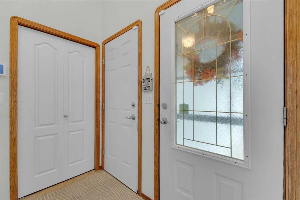 18 Asmundsen Close