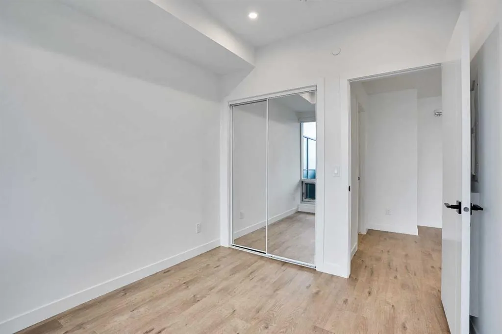 110 18A Street NW, #727