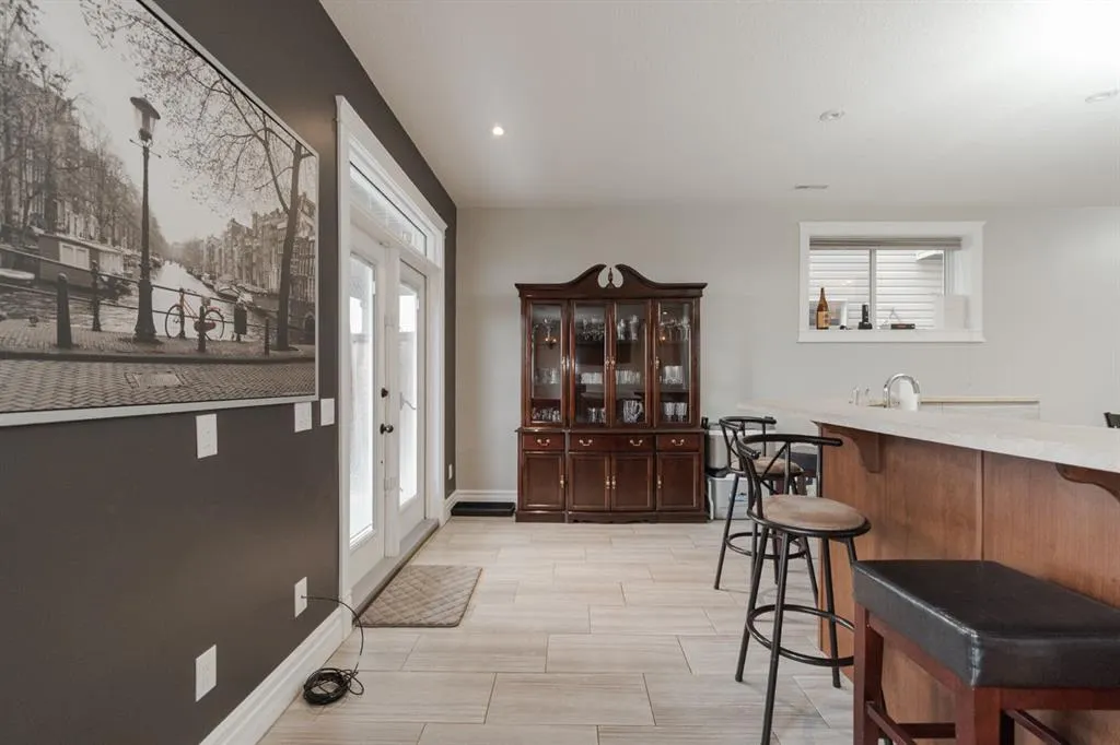 403 Falcon Drive