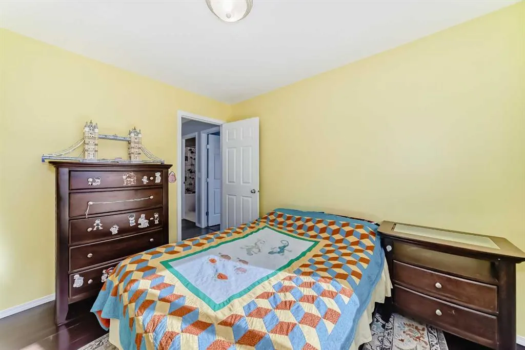48 Bridleglen Road SW