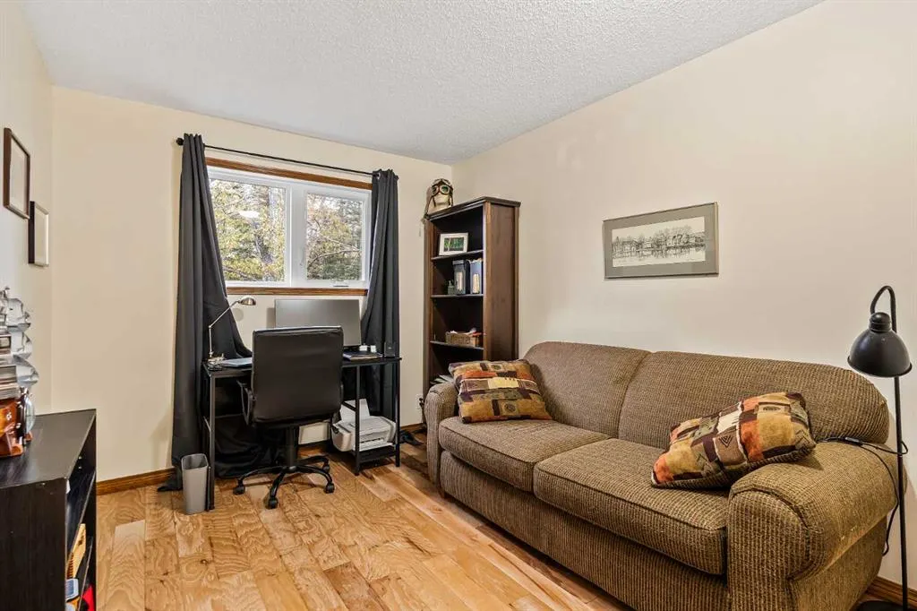 56 Redwood Meadows Drive