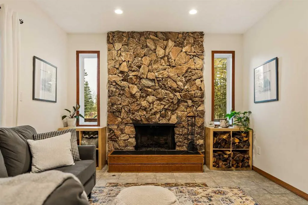 56 Redwood Meadows Drive