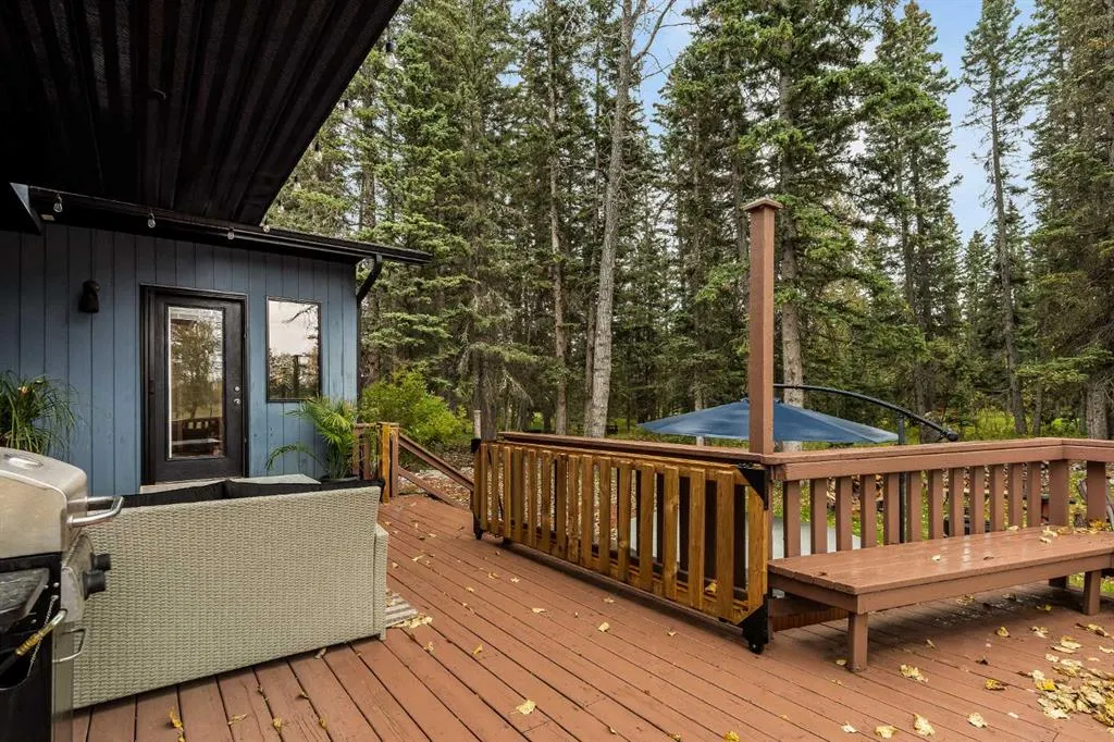 56 Redwood Meadows Drive