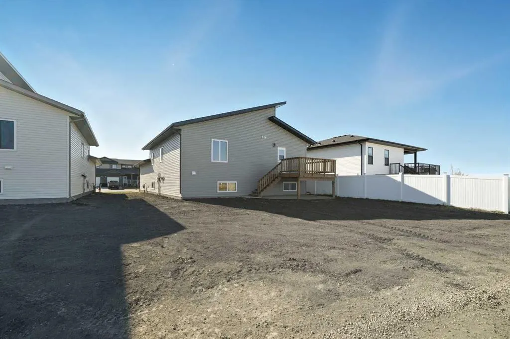 66 Metcalf Way