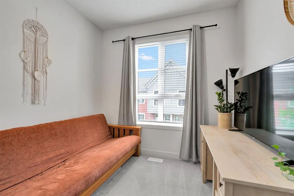 100 Walgrove Court SE, #2108