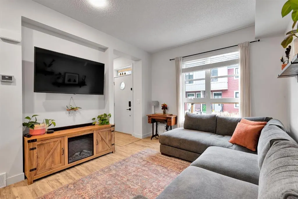 100 Walgrove Court SE, #2108