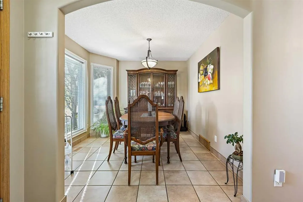294 Cramond Circle SE