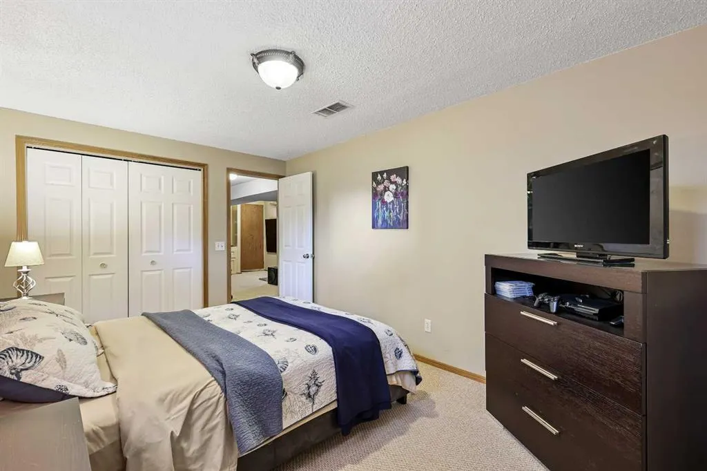 294 Cramond Circle SE