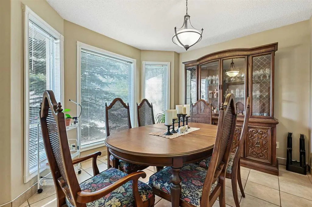 294 Cramond Circle SE