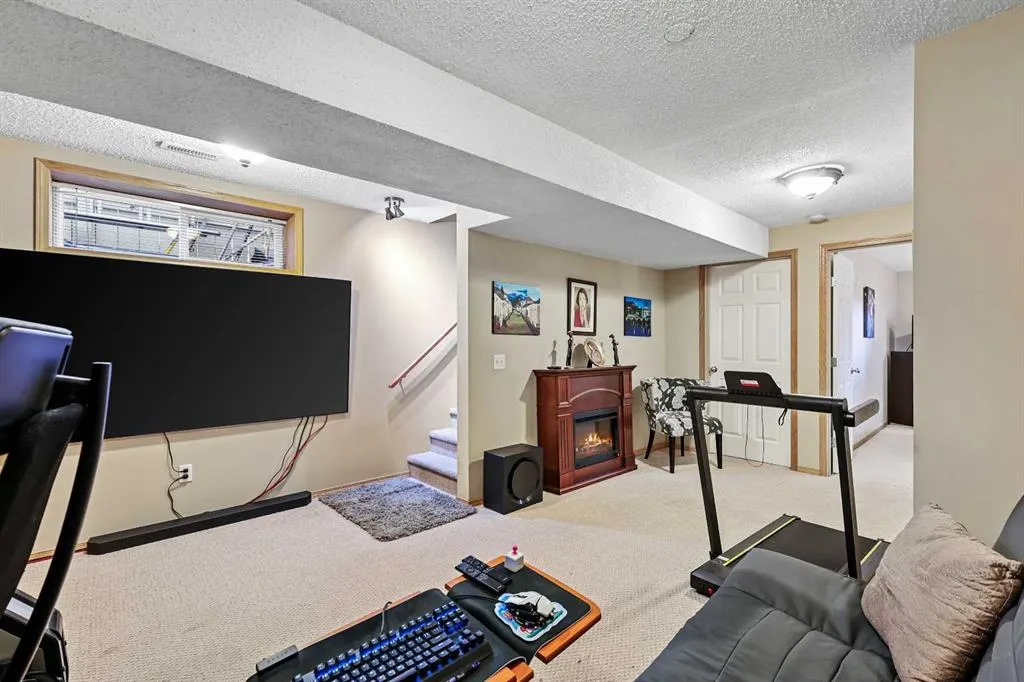 294 Cramond Circle SE