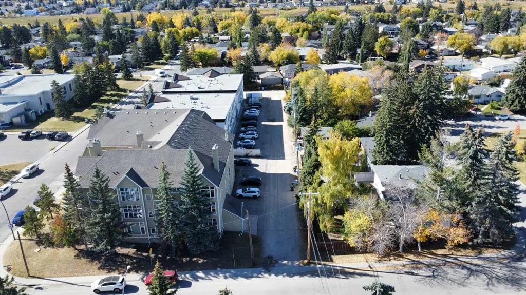 4944 8 Avenue SW, #202