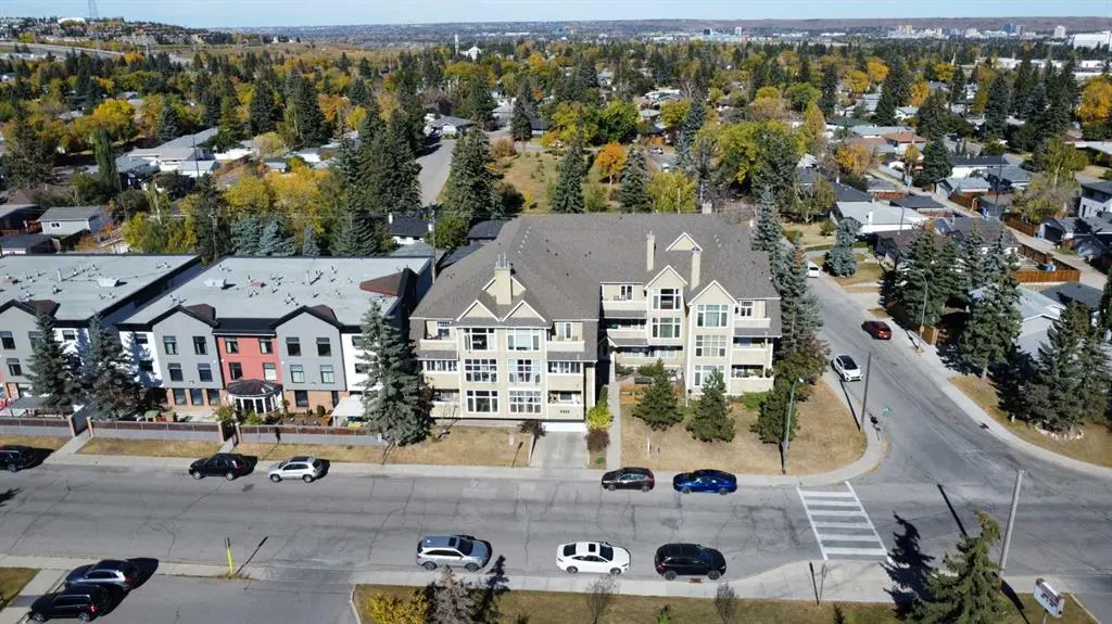 4944 8 Avenue SW, #202