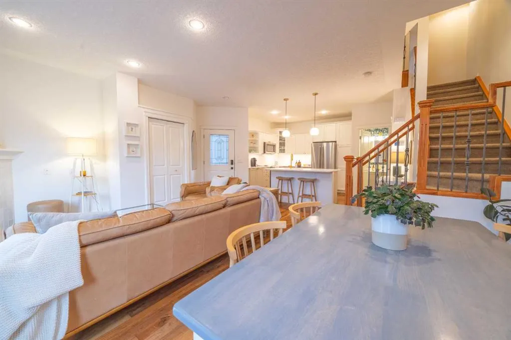 3423 5 Avenue NW, #2