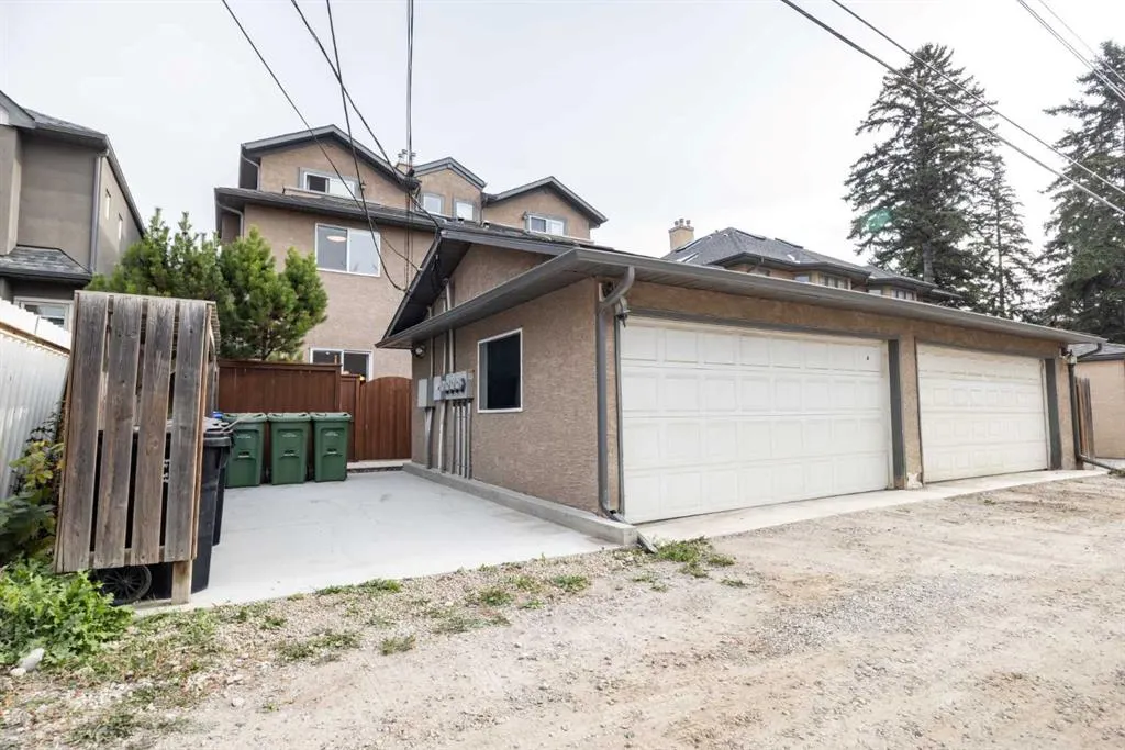 3423 5 Avenue NW, #2