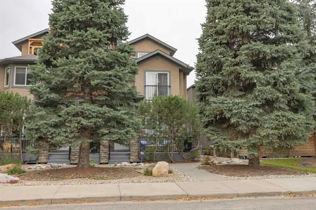 3423 5 Avenue NW, #2
