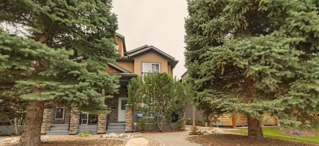 3423 5 Avenue NW, #2