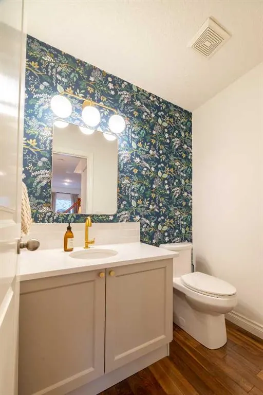 3423 5 Avenue NW, #2