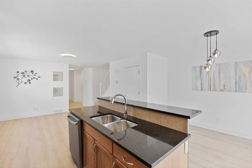 227 Cranston Road SE