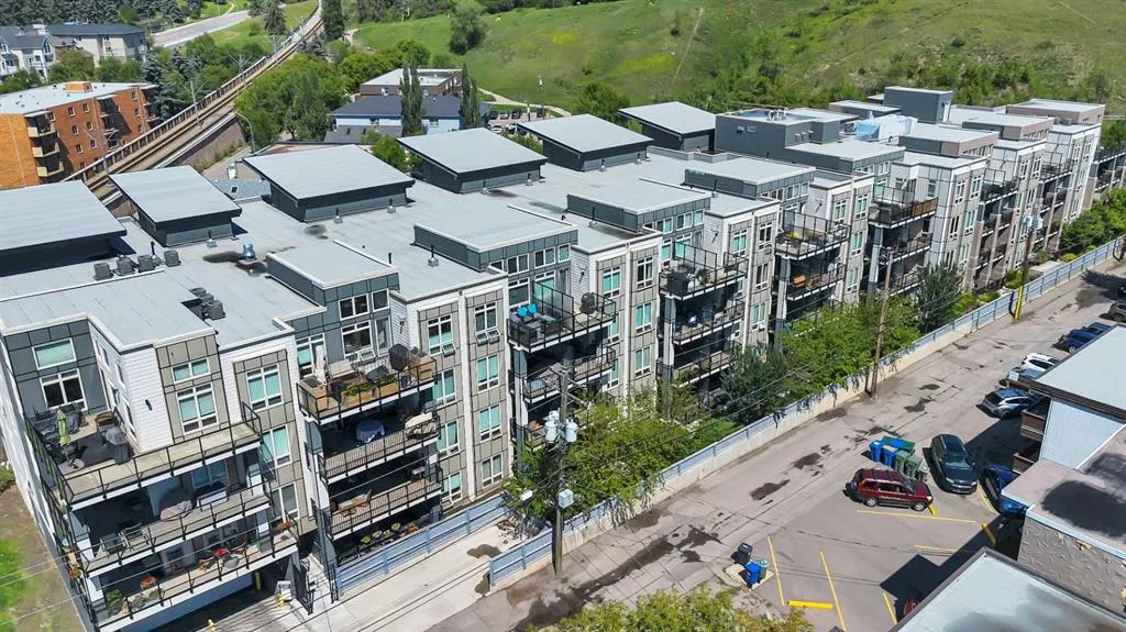 823 5 Avenue NW, #417