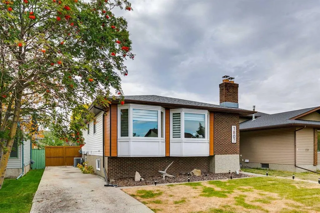 1807 Summerfield Boulevard SE