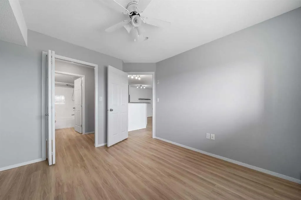 1616 Saamis Drive NW, #304