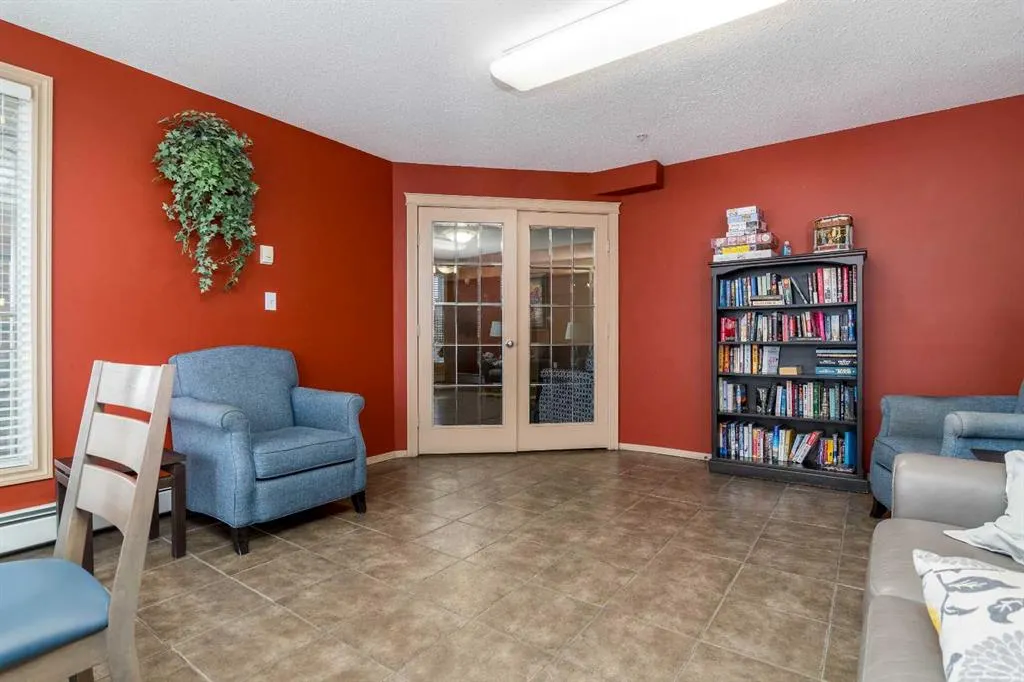 1616 Saamis Drive NW, #304