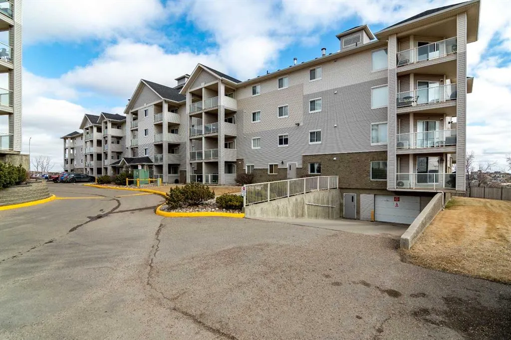 1616 Saamis Drive NW, #304