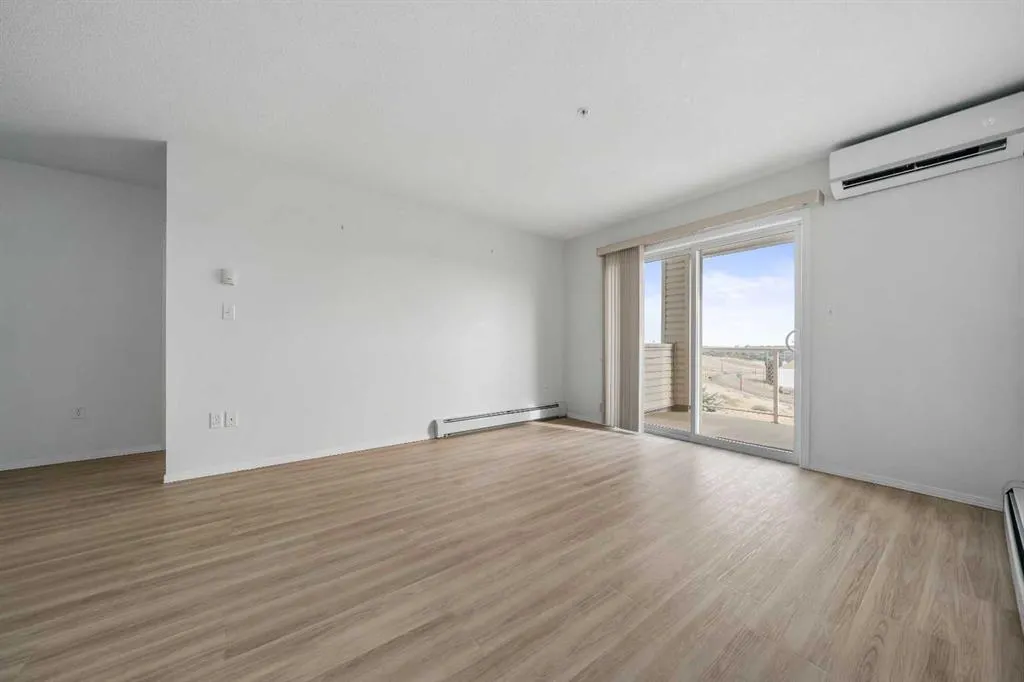 1616 Saamis Drive NW, #304