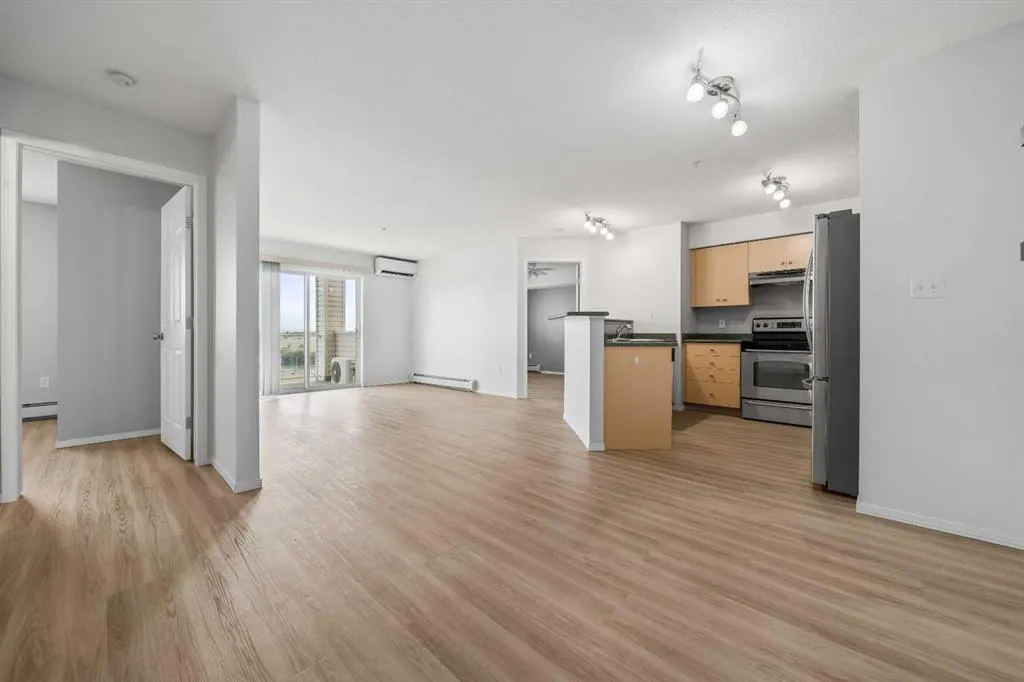 1616 Saamis Drive NW, #304