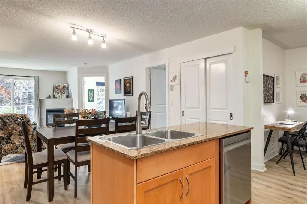 2233 34 Avenue SW, #216