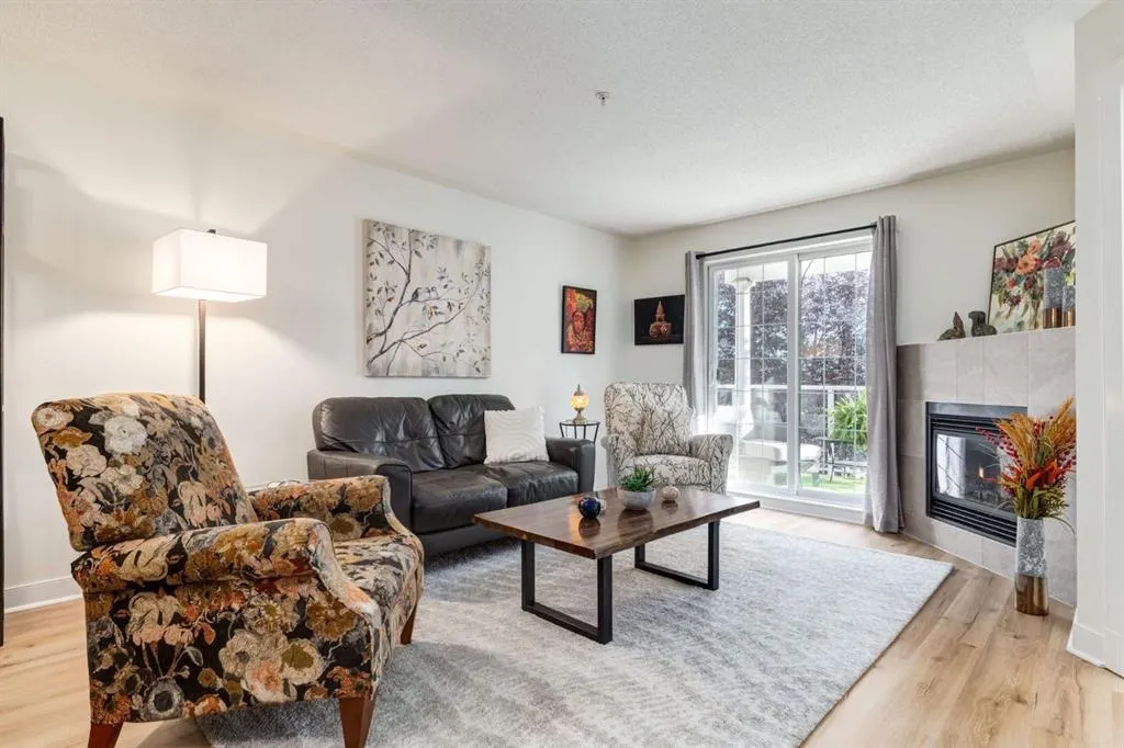 2233 34 Avenue SW, #216