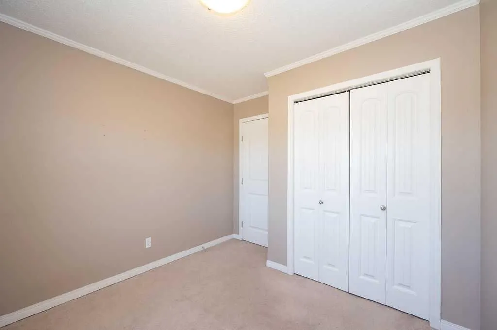 2814 48 Avenue, #202, 303, 304