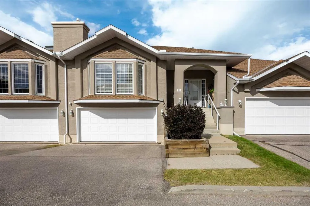 75 Christie Gardens SW