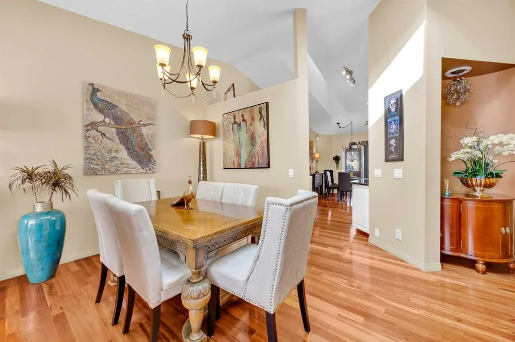 75 Christie Gardens SW