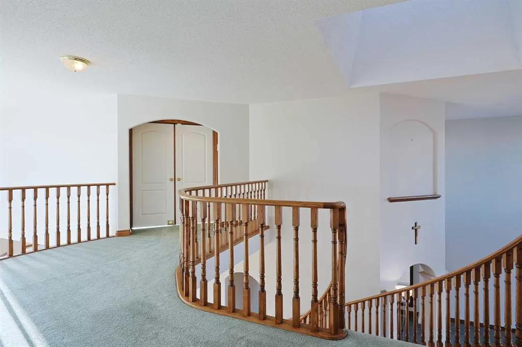 57 Hamptons Circle NW