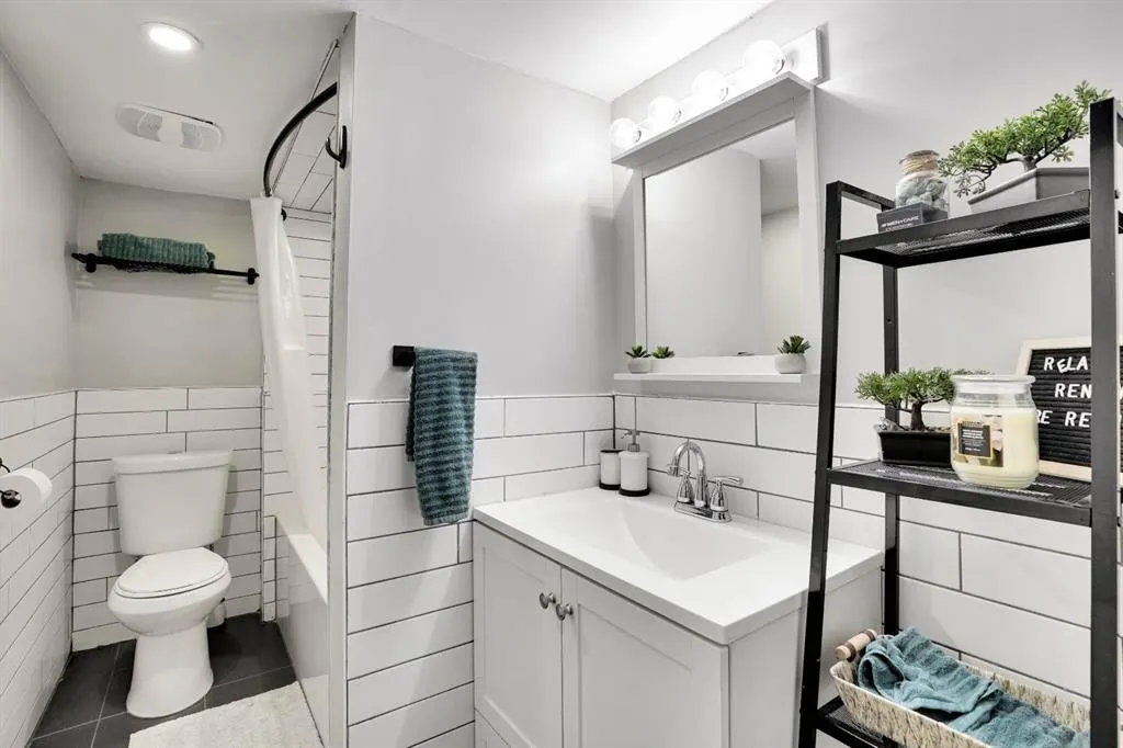196 Viewpointe Terrace
