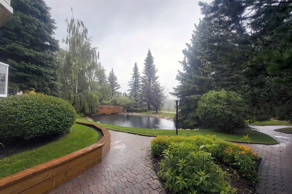 505 Canyon Meadows Drive SW, #101