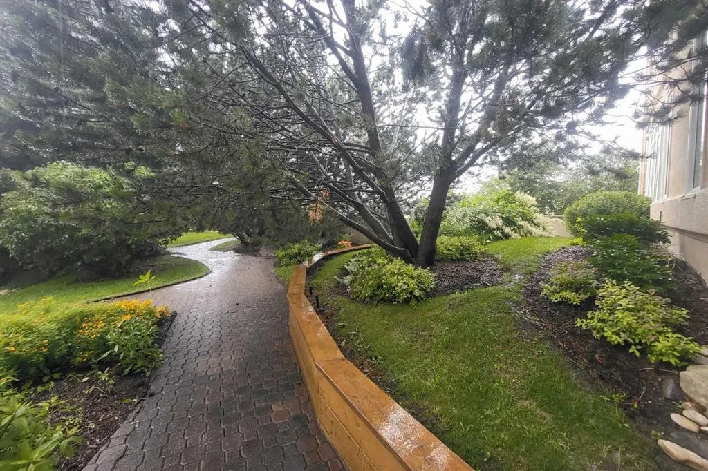 505 Canyon Meadows Drive SW, #101