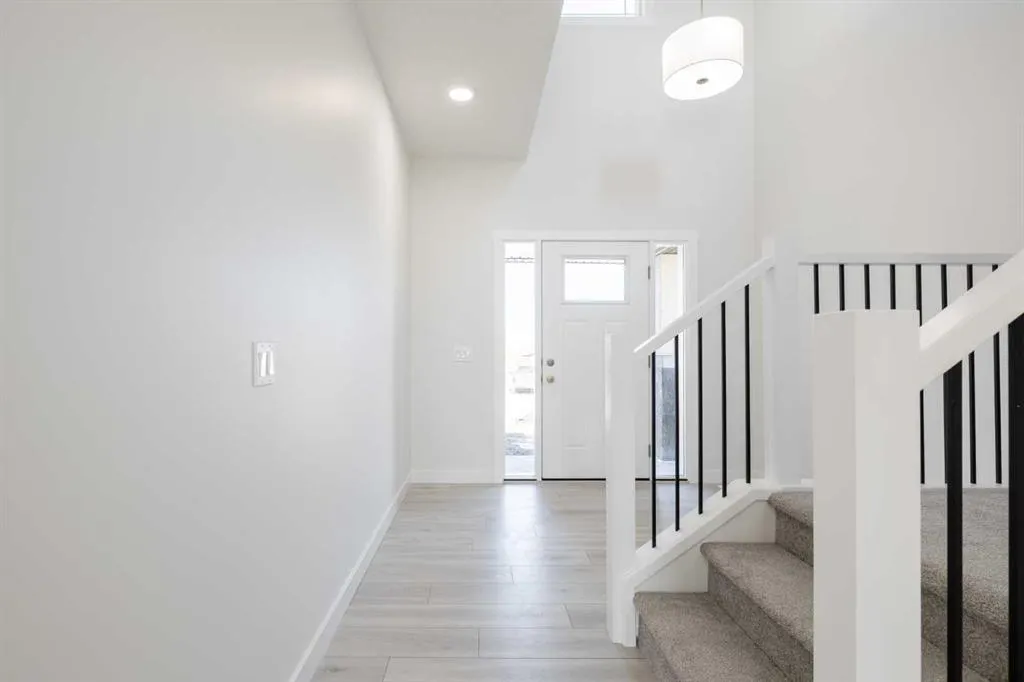 145 Sunstone Way