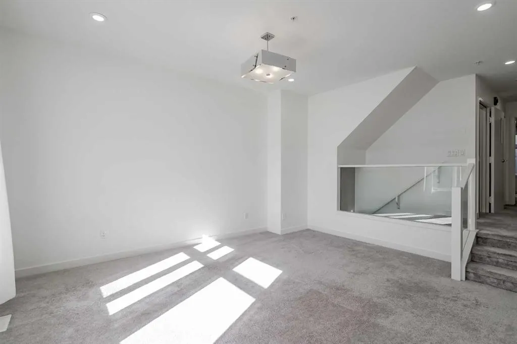 1632 20 Avenue NW, #109