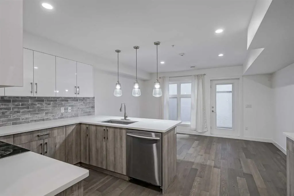 1632 20 Avenue NW, #109